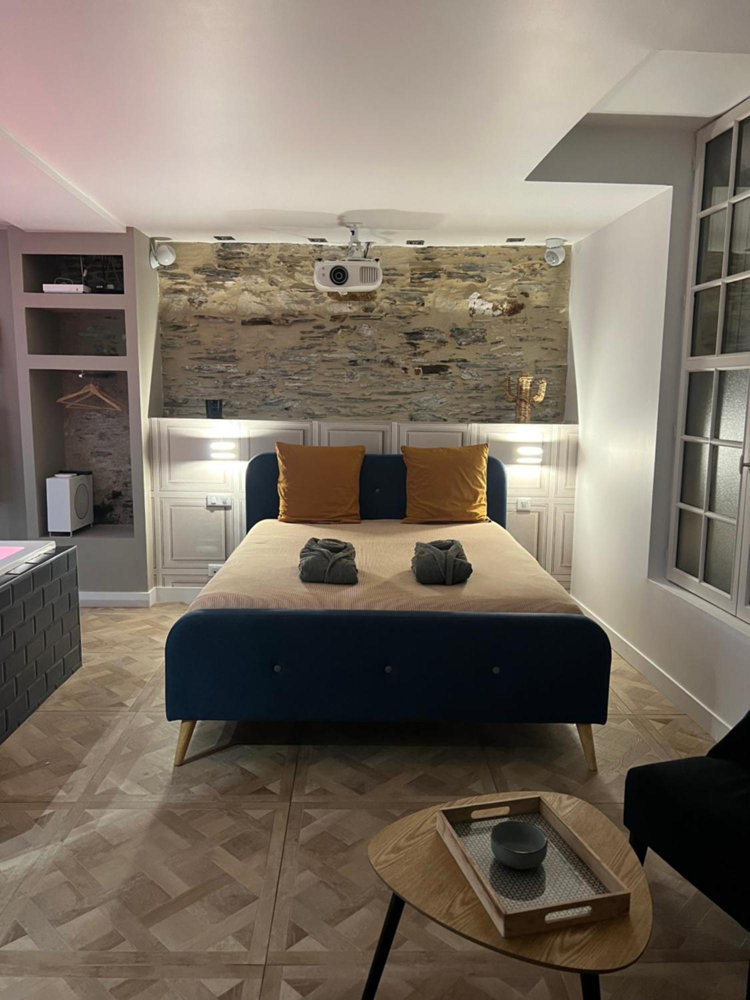 Appartement Avec Jacuzzi Sauna & Home Cinema - Nid D'อองเชร์ ภายนอก รูปภาพ
